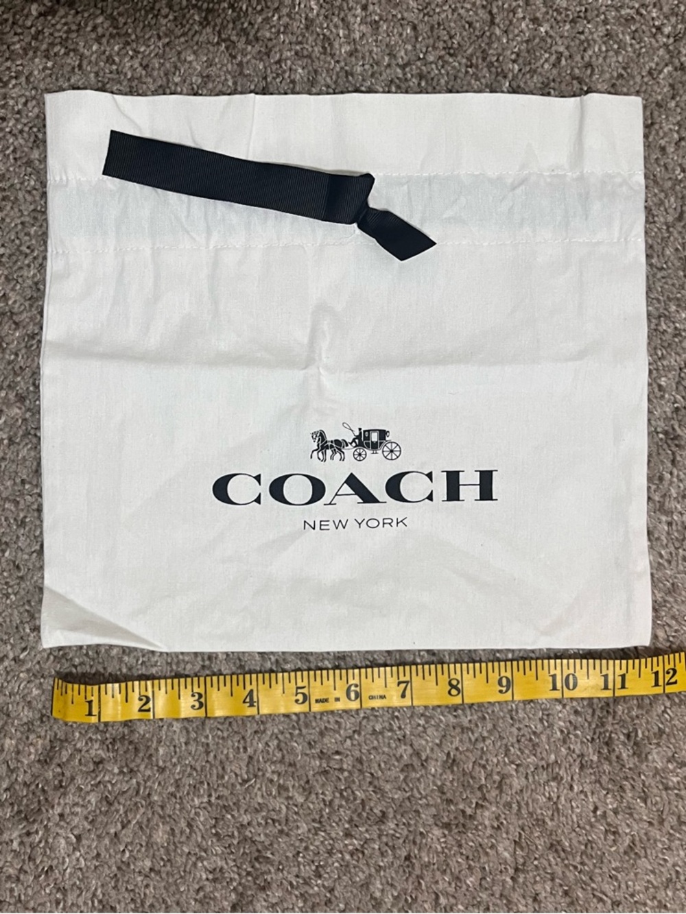 #13 COACH Drawstring Dust Bag in White